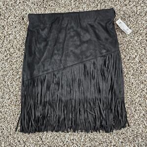 Vida Clothing Womens Sz S Mini Skirt w/ Fringe Trim Faux Suede Black NEW